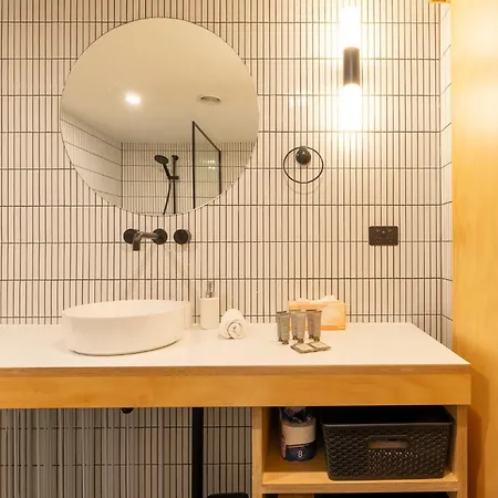Quirky Cbd With Pool Sauna And Balcony * Brisbane