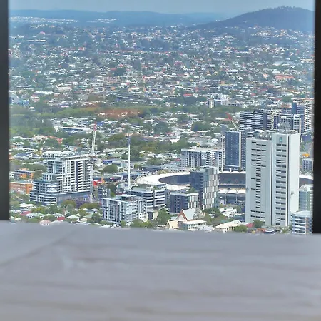 Apartment Skyline View High Floor 2br With Sofa Bed And Free Parking *