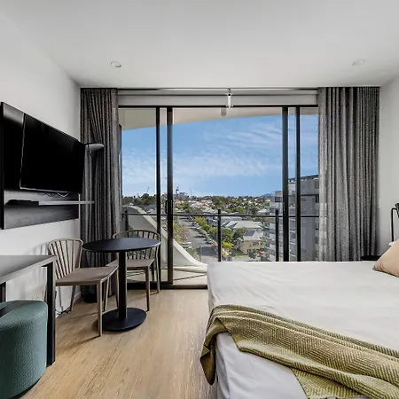 Rambla At South Sq Apartment