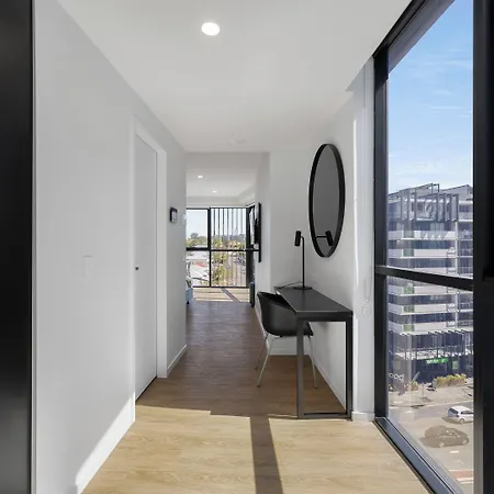 Rambla At South Sq Apartment *