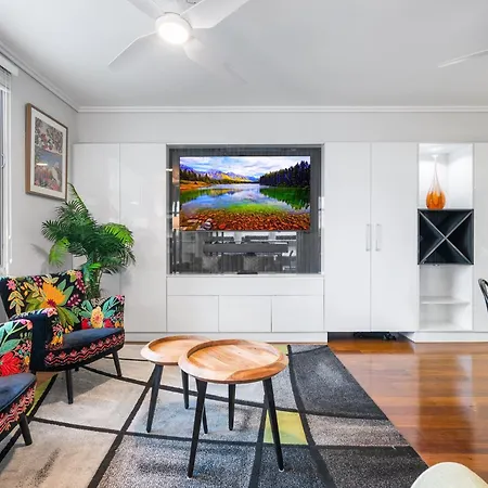 2-bed Pad With Pool & Gym Apartment
