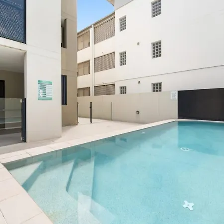 South With Pool Access Apartment