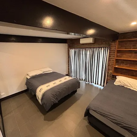 24 Elizabeth Apartment