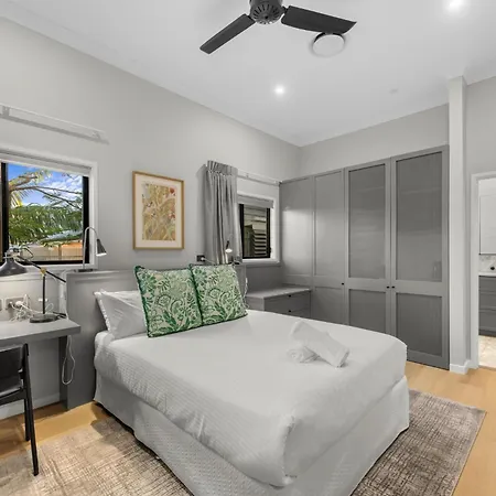 Family-friendly 3-bed In New Farm Brisbane