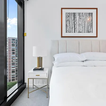 Cbd High-rise 1-bed With Pool, Gym & View Apartment Brisbane