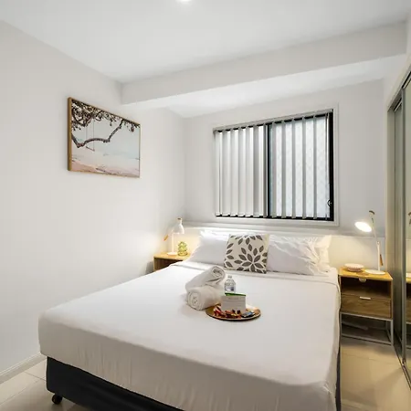 Apartment Smart Self Check-in - Sunnybank Station *