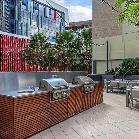 Apartment Skyline Hosted By Aab