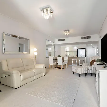 Apartment Skyline Hosted By Aab Brisbane
