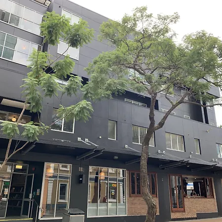 Roamer Hotel 4*