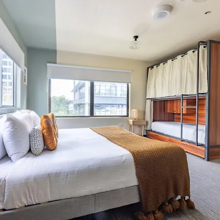 Hotel Roamer 4*