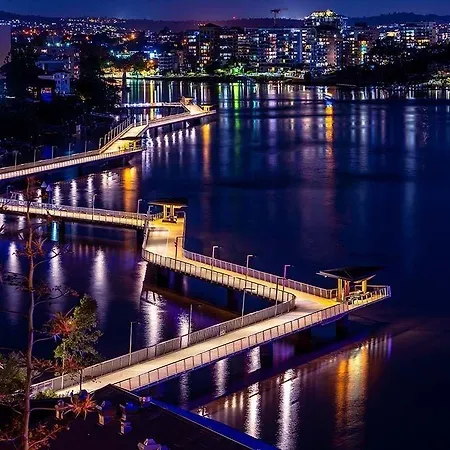 Cirque Boutique - Hosted By Coastal Letting Co. Apartment Brisbane