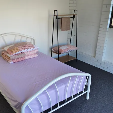 Sunnybank Hills - Near Shopping & Dining Homestay *