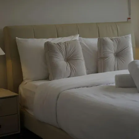 Spacious 4br Family Near Garden Brisbane