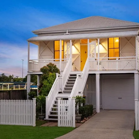 Parkside Family Haven - 5bdrm Holiday home