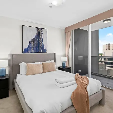 Apartment 2br With Balcony, Pool, Gym And Wifi *