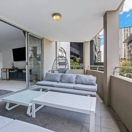 Saphira Edge - Art Deco Elegance In Brisbane's Heart *