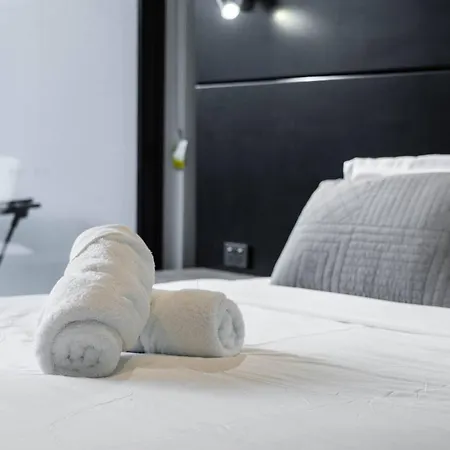 Apartment Noir 1bed In Hamilton - River View With Carpark Brisbane
