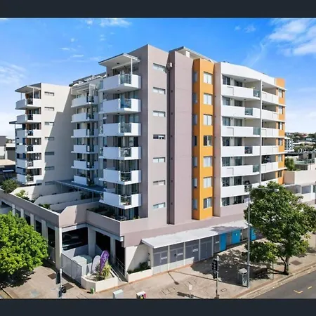 2-bedroom * Brisbane