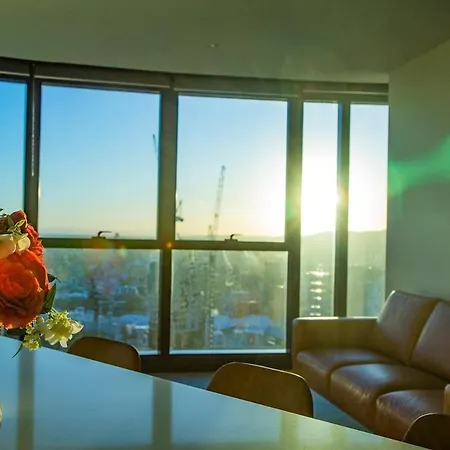 Four Bedroom In Cbd Brisbane