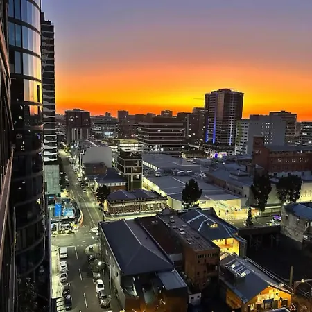 Fortitude Valley Stylish Comfortable * Brisbane