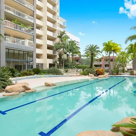 Apartment Oasis - Free Parking Gym Pool - Sleep 6 Brisbane