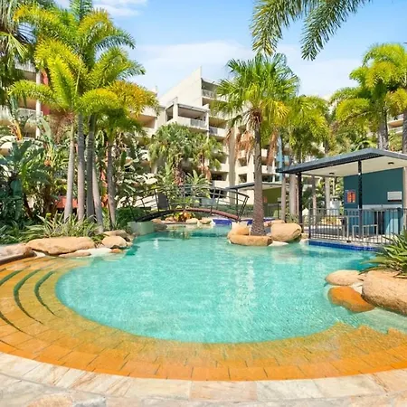 Oasis - Free Parking Gym Pool - Sleep 6
