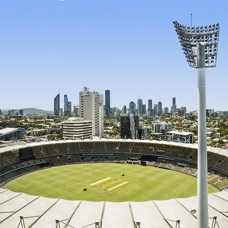 Apartment Executive 2-bed With Stadium View, Great Amenities Brisbane