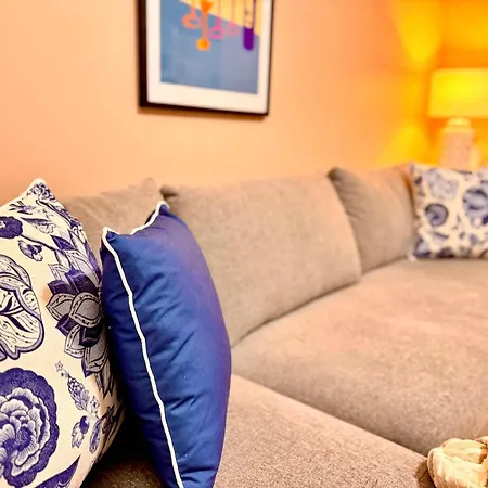 Convenience And Comfort 1br Walk To Queen St Mall Brisbane