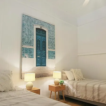 Heritage 5br - Minutes Walk To Cbd&south Bank, 3 Parking