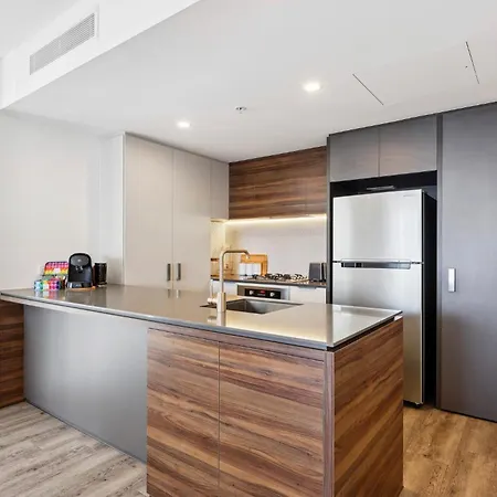 Apartment Chic 2-bed With Rooftop Overlooking The Brisbane