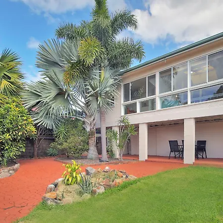 Villa Wynnum Coastal *