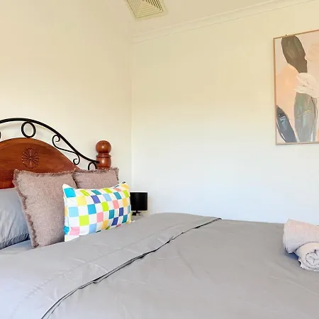 Villa Wynnum Coastal