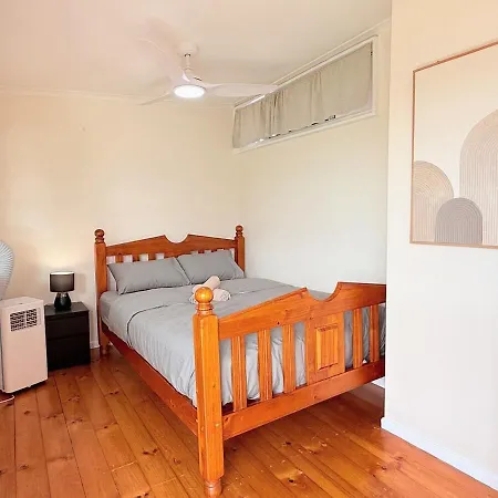 Wynnum Coastal Villa