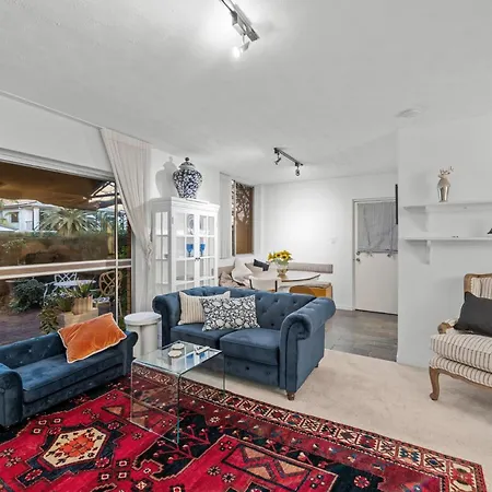 Charlton Street Ascot Apartment