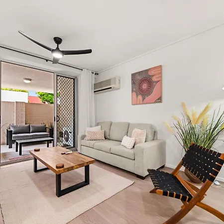 Gregory Terrace Residence *