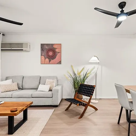 Gregory Terrace Residence