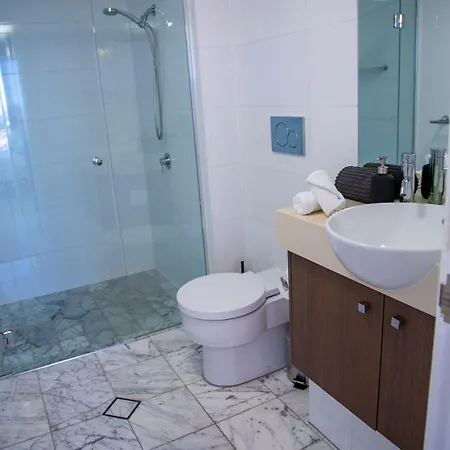 Luxury Penthouse In Cbd 4 Bed - 4 Bath Apartment Brisbane