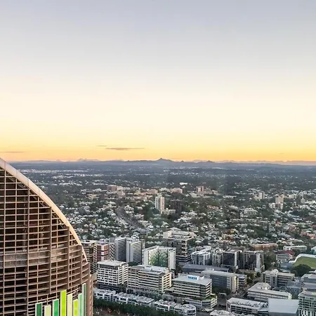 Altitude With Attitude Lv 61 Skyhome On Queens Wharf Apartment *