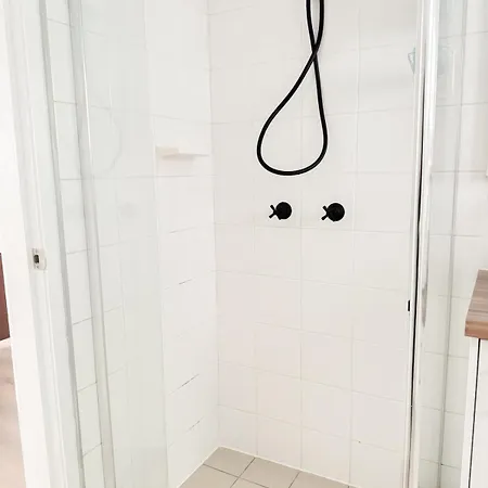 Cbd - 2br - Sleeps 6 - Snacks Wifi - Parking * Brisbane