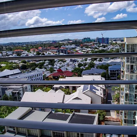 Apartment Luxury Penthouse In Cbd 4 Bed - 4 Bath