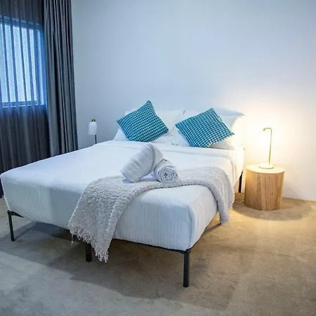 Apartment Luxury Penthouse In Cbd 4 Bed - 4 Bath