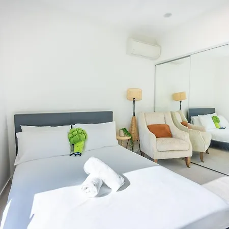 Modern 2-bedroom, 2-bath In West Village, West End
