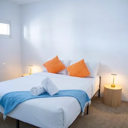 Luxury Penthouse In Cbd 4 Bed - 4 Bath Apartment Brisbane