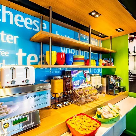 Ibis Budget Airport Hotel