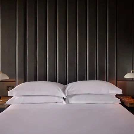 Emporium South Bank Hotel 5*