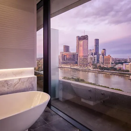 Hotel Emporium South Bank 5*