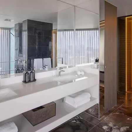 Hotel Emporium South Bank