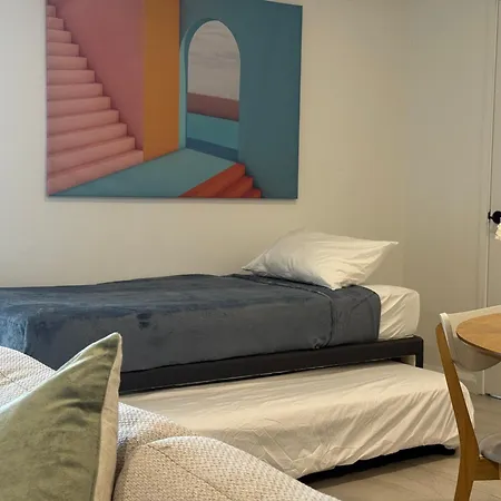 Spacious Belmont Granny Flat Easy Access To Cbd & Bayside *