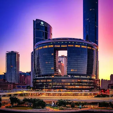 Queen's Wharf
