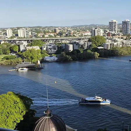 Apartment Lux 18th Floor 2br 2bath, River View, Pool, Spa, Sauna, Gym, Wifi, *